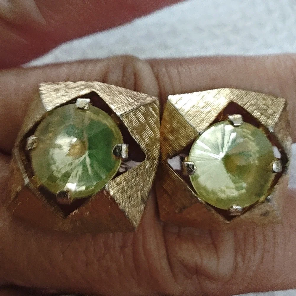 Cufflinks Gold Green‎ Geometric Textured Square Rhinestone Vintage Toggle Back